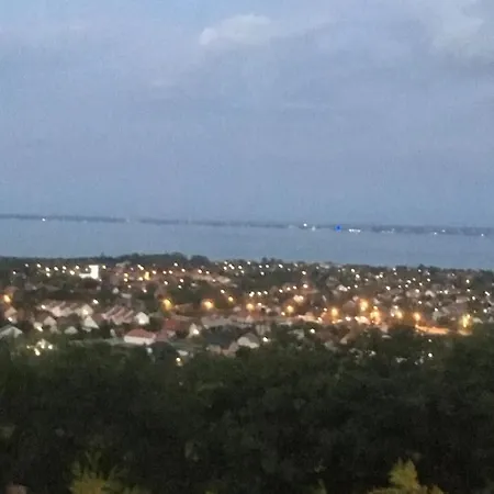 Erdei Hazak 3* שצ'ופק